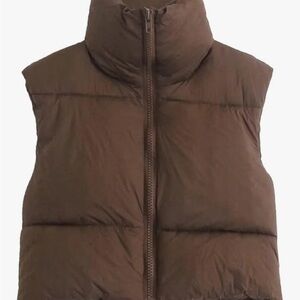 Cropped puffer vest